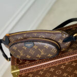 Louis Vuitton Keepit M14806 Brown